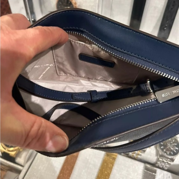 Michael Kors Jet Set Travel SM Top zip Crossbody Bag. ( Navy Multi ) New - Picture 9 of 16